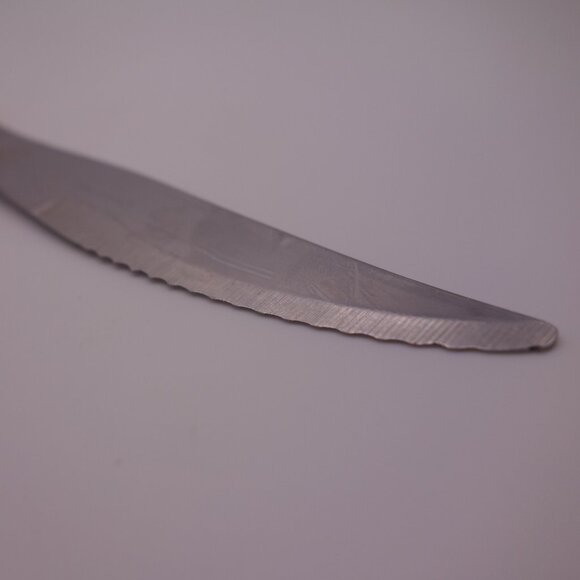 Set of Eight(8) Crown Sheffield Stainless C.S.C. Warranted Cutlery Steak Knives - Picture 9 of 11